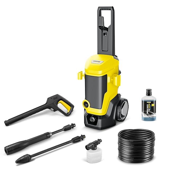 Kärcher K 7 WCM FJ pressure washer with water-cooled motor and 10 m hose, product photograph